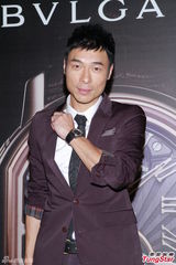 组图：许志安戒指留待求婚送 与郑秀文中秋难团圆