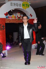 组图：王维基港视再投三千万 陈锦鸿签约4年