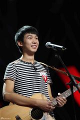 组图：快男成都十强出炉 民族风格选手涌现