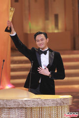 组图：张智霖凭《冲上云霄2》获最受欢迎男角色