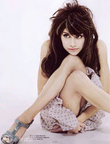 幻灯图集：布里坦妮墨菲香消玉损 生前倩影百张 