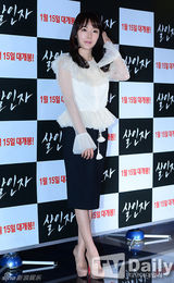 组图：池城龙俊亨李准等亮相《杀人犯》试映会