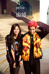 明星爱街拍：UIE&JA韩流来袭 打情骂俏显可爱