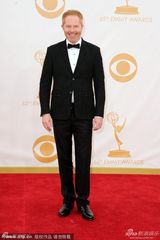 组图：《摩登家庭》男星杰西-泰勒-弗格森亮相