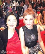 组图：Lady GaGa香港开唱 圈内众星纷纷“朝圣”