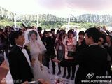 组图：张杰谢娜举行婚礼仪式 登船驶向“幸福彼岸”
