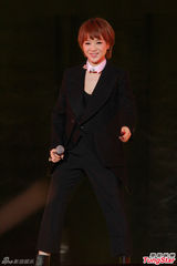 组图：张学友林忆莲献唱追忆林振强 Eason观看