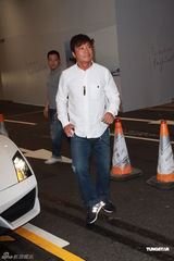 组图：余文乐称不认识王璐瑶 朋友建议对暗号联络