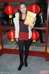 组图：张智霖拉票受欢迎 陈山聪豪门梦碎复出