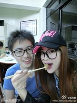 组图：41岁辣妈逆生长似少女 火辣身材完爆嫩模