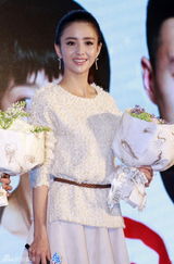 组图：佟丽娅杜淳拍吻戏 陈思成吃醋电话监控