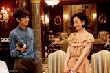 组图：《胜女的代价》华丽服装成剧中亮点