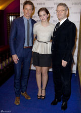 组图：艾玛-沃特森亮相《我与梦露的一周》首映礼