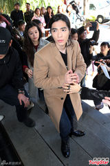 组图：萧敬腾开心出庭欲讨公道 盼揪出幕后主使