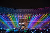 组图：五月天分身术倒数迎新年 言承旭担任嘉宾