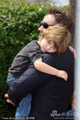 幻灯图集：戛纳开幕片记者会 克劳携布兰切特亮相