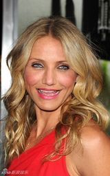 高清组图：《青蜂侠》洛杉矶首映 迪亚兹秀性感身材