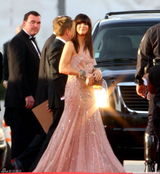 高清图：桑德拉-布洛克齐刘海黑发造型俏皮可爱