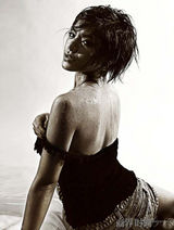 高清组图：江映蓉上演湿身诱惑 健康肌肤性感魅惑