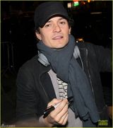 组图：米兰达离婚后与前夫返同一公寓 类比菲鹏