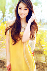 组图：陈紫函小清新写真显妩媚女人味