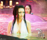 组图：《名捕2》柳岩江一燕拼尺度浴室赤裸争艳