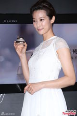 组图：赖雅妍分享保养秘诀 期待新剧有突破