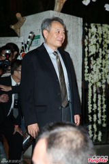 组图：李安压轴现身张震婚宴 劝其听老婆话