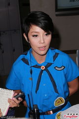 组图：香港演艺协会校服派对 女星制服诱惑