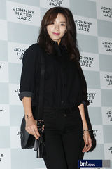 组图：韩星朴诗妍Bada等精装出席首尔时装展