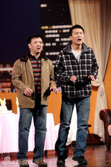 幻灯图：饭桌上那点事变话剧 观众称赞视角独到