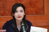 组图：艳星叶玉卿被爆复出还债 浓妆澄清未破产