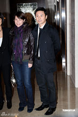 高清：陈国邦迎娶罗敏庄现场洒泪 众无线艺人道贺