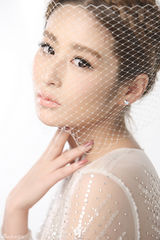 组图：颖儿开年写真清纯诱人展朦胧美