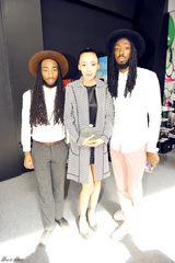 组图：阿筎那亮相纽约时装周 包臀短裙性感