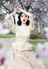 组图：霍思燕巴黎浪漫写真诠释美丽与时尚