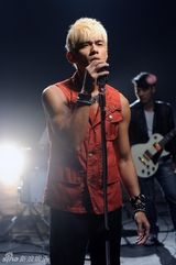 组图：周杰伦《十二新作》限量版珍藏卡片曝光