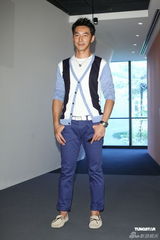 组图：家庭主夫李李仁担家计 接棒拍戏被损不会泡妞