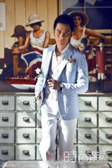 组图：李晨时尚大片诠释万花筒式青春