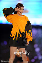 组图：少女时代BigBang等参加2012K-POP服装博览会