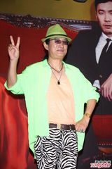 组图：张菲儿子台北大婚 郭台铭携妻儿观礼