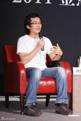 组图：侯孝贤与魏德圣谈台湾电影 风格不同互相学习