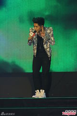 组图：电台演唱会众星上阵 杨丞琳压轴掀高潮