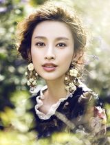 组图：张俪童话写真梦幻精灵 英伦风情文艺复古