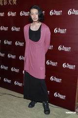 组图：倪妮出席传媒招待会 日本女星香里奈欲变打女