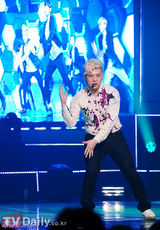 组图：SuperJunior《冠军秀》喜获第一