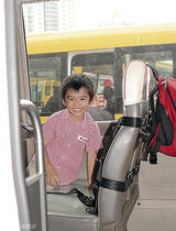 组图：Lucas5岁生日 盘点可爱成长史