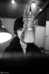 组图：李宇春与周杰伦首度合作献给《血滴子》