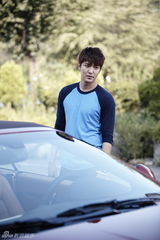 组图：《继承者》开机 李敏镐显上流继承者威严