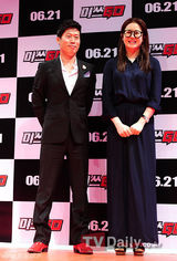 组图：高贤贞等牵手为新片《Miss GO》造势